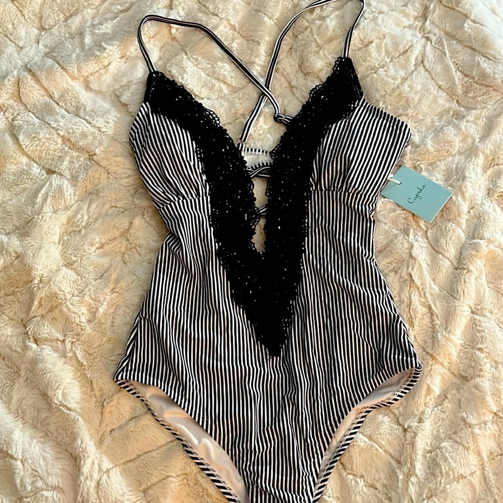 New cupshe one piece